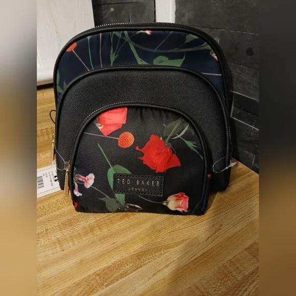 SOLD OUT Trd Baker NWT 3 In 1 Cosmetic Bag Set - Picture 3 of 6